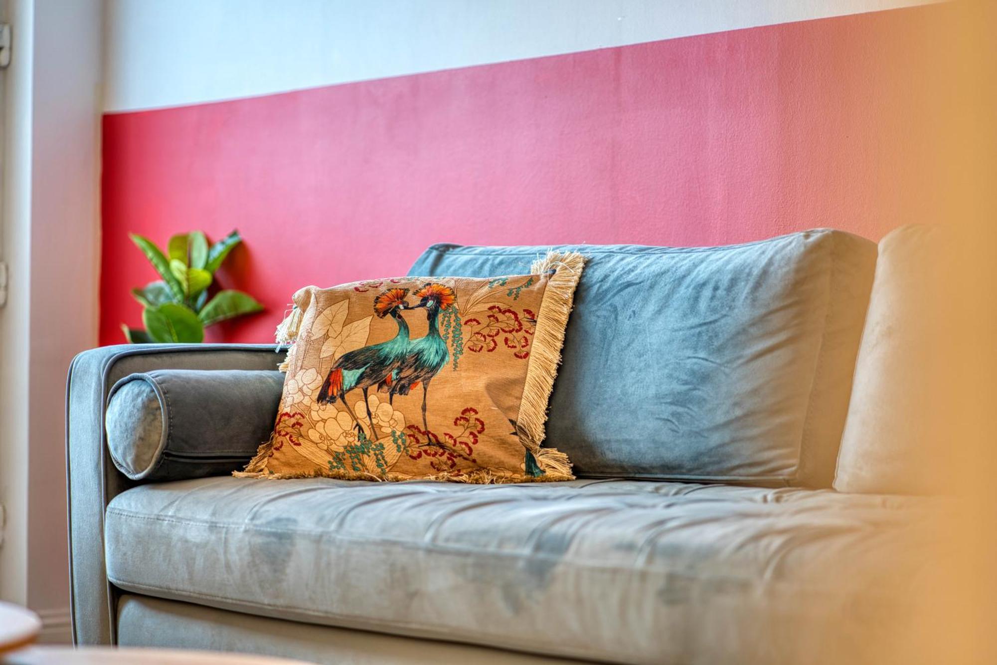 Modern 2 Bed Flat With Free Parking Apartment Glasgow Luaran gambar