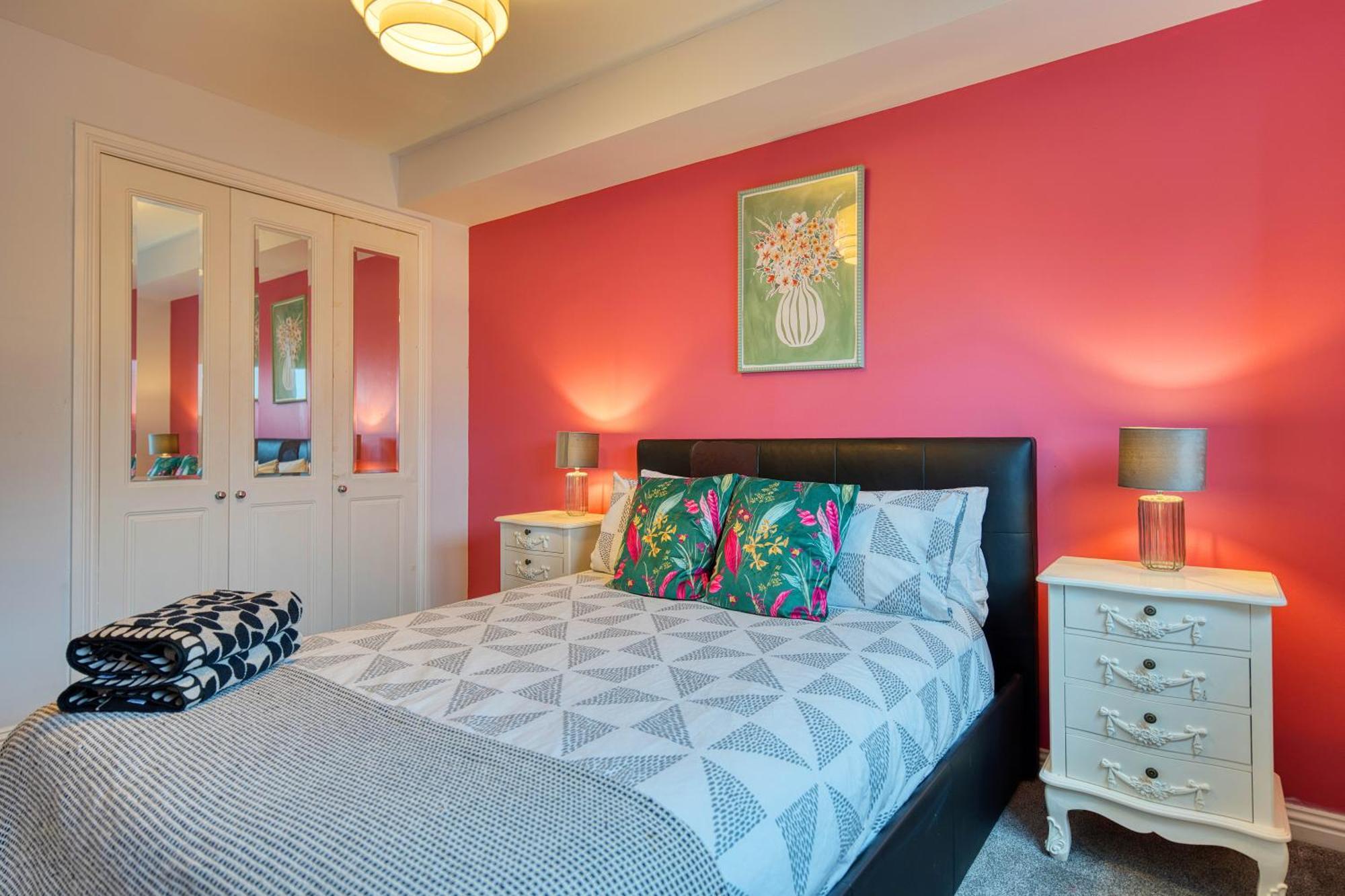 Modern 2 Bed Flat With Free Parking Apartment Glasgow Luaran gambar